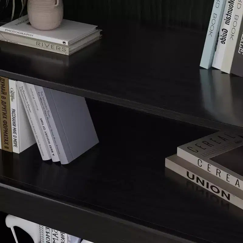 Meuble de rangement décoratif à 6 étages en grain de bois noir 62 avec porte en osier
