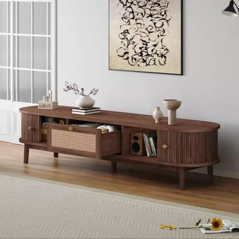 Meuble TV moderne de 75 po avec tiroir en rotin et portes coulissantes, console multimédia élégante en bois avec 2 armoires de rangement, brun foncé