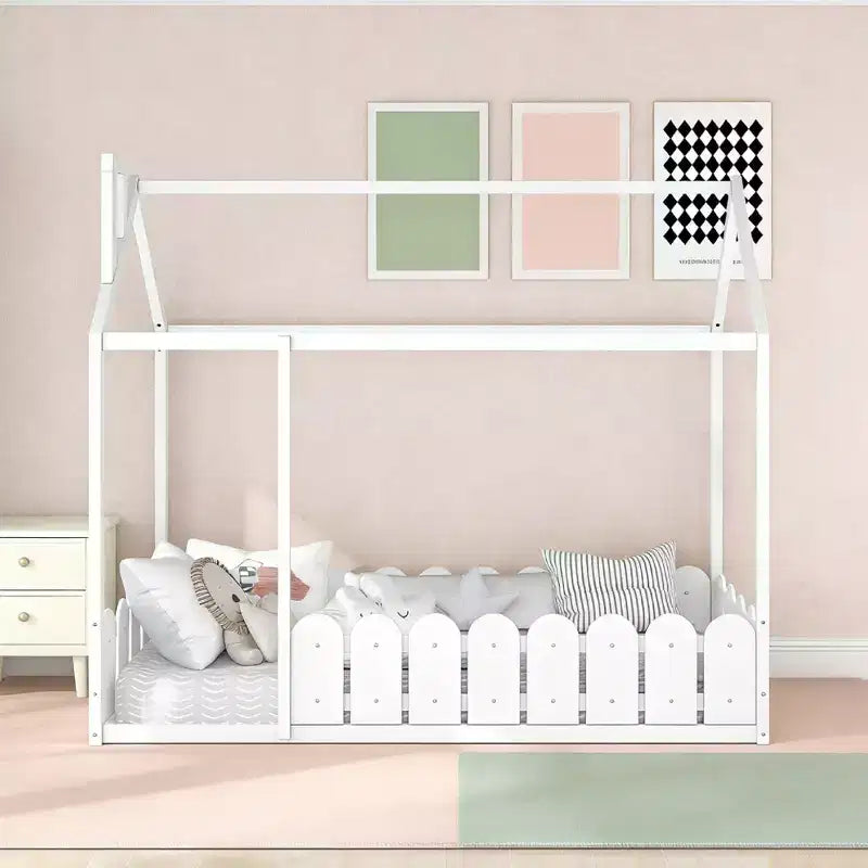 Lit cabane en bois avec barrière de sécurité pour enfants et adolescents, blanc