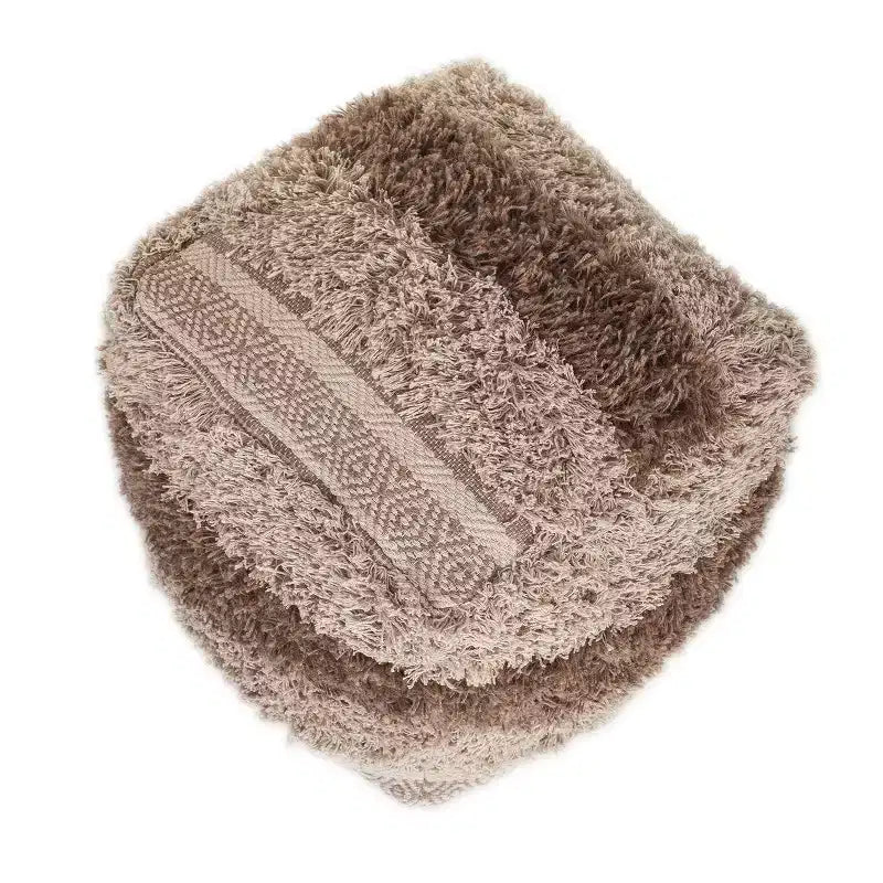 18 poufs ottomans rayés beiges
